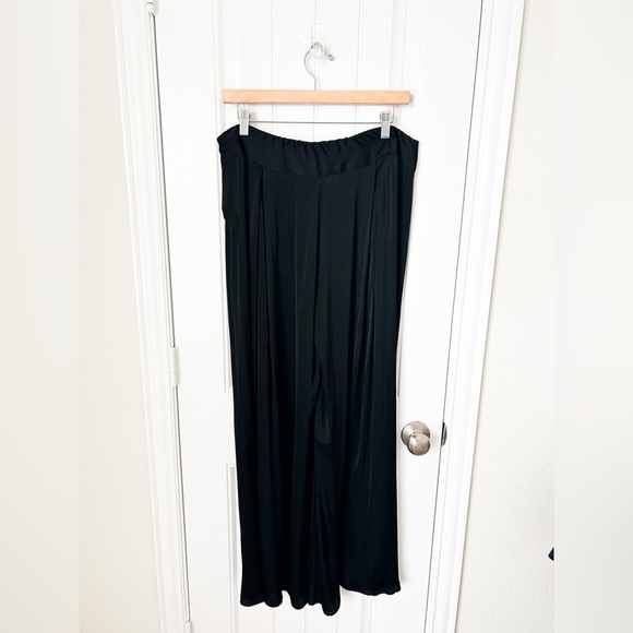 Soft Surroundings Flowy Black Wide Leg Pants Size Medium - Picture 2 of 2